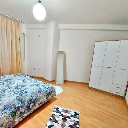 Cafi Apartments Tirana Eksteriør billede