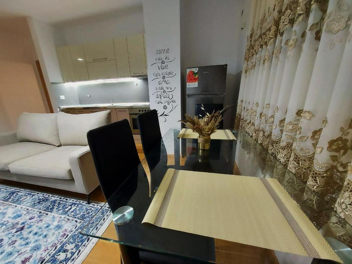 Cafi Apartments Tirana Eksteriør billede